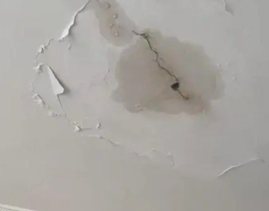 如东阳台漏水维修公司分享下屋面防水工程质量问题原因分析